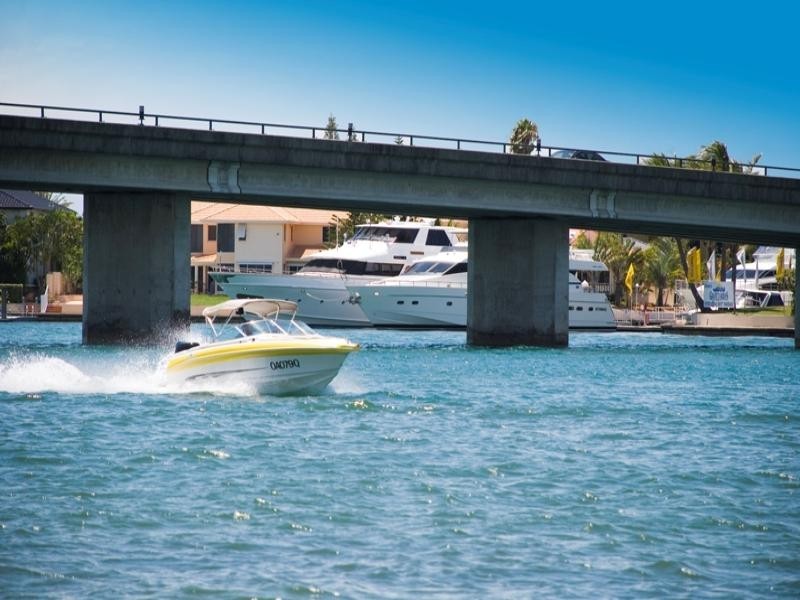 1-3/14 Bruce Avenue, Paradise Point QLD 4216