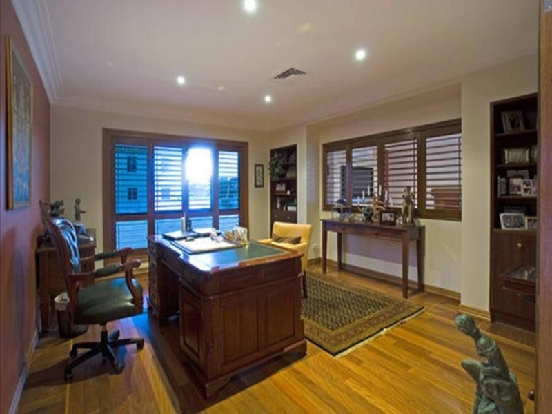 Paradise Point QLD 4216