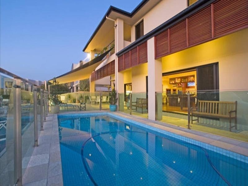 Paradise Point QLD 4216