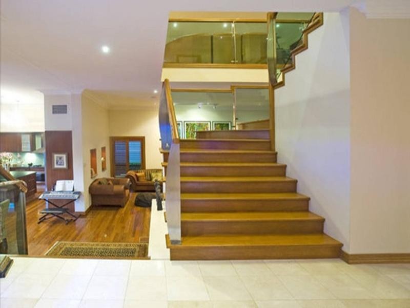 Paradise Point QLD 4216