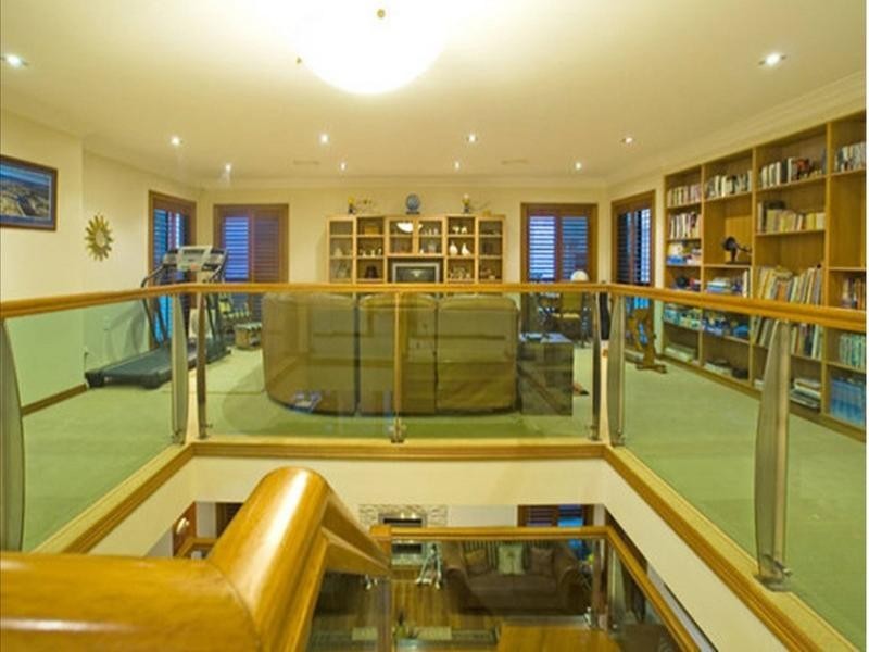 Paradise Point QLD 4216