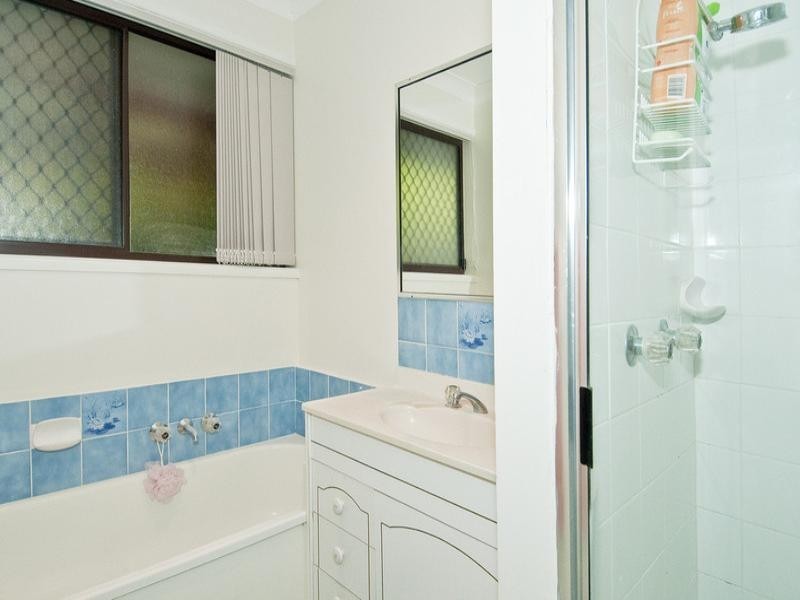 8/31 Thrush Avenue, Paradise Point QLD 4216