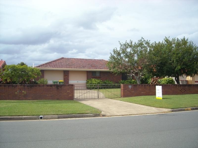 13 O’Grady Drive, Paradise Point QLD 4216