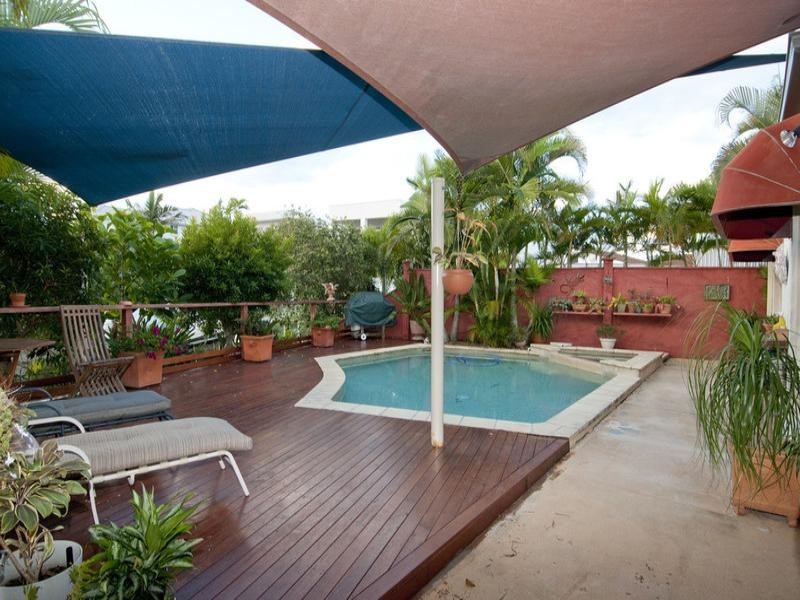 3 Columbus Drive, Hollywell QLD 4216