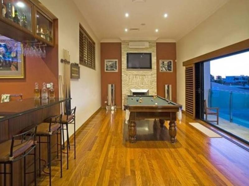 Paradise Point QLD 4216