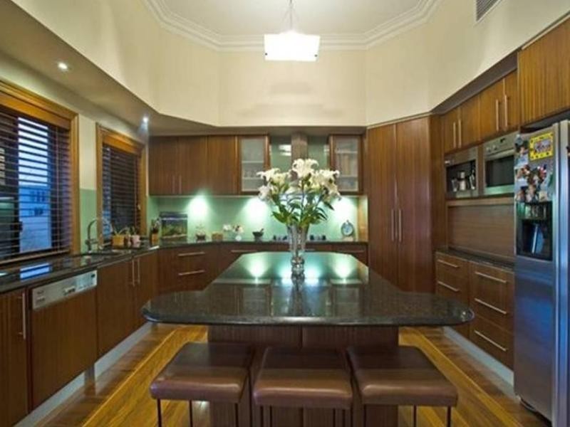 Paradise Point QLD 4216