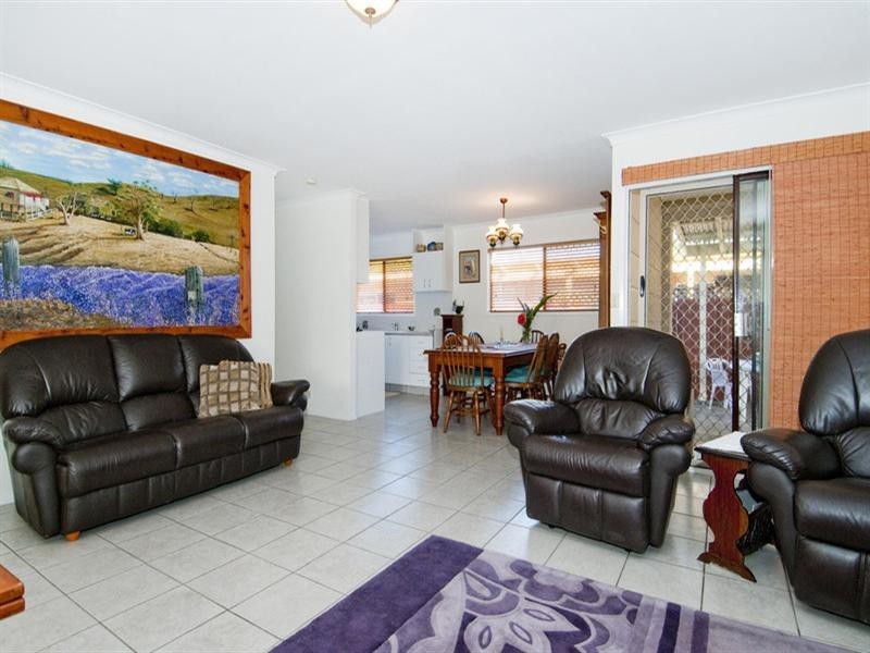 12 Nemara Street, Biggera Waters QLD 4216
