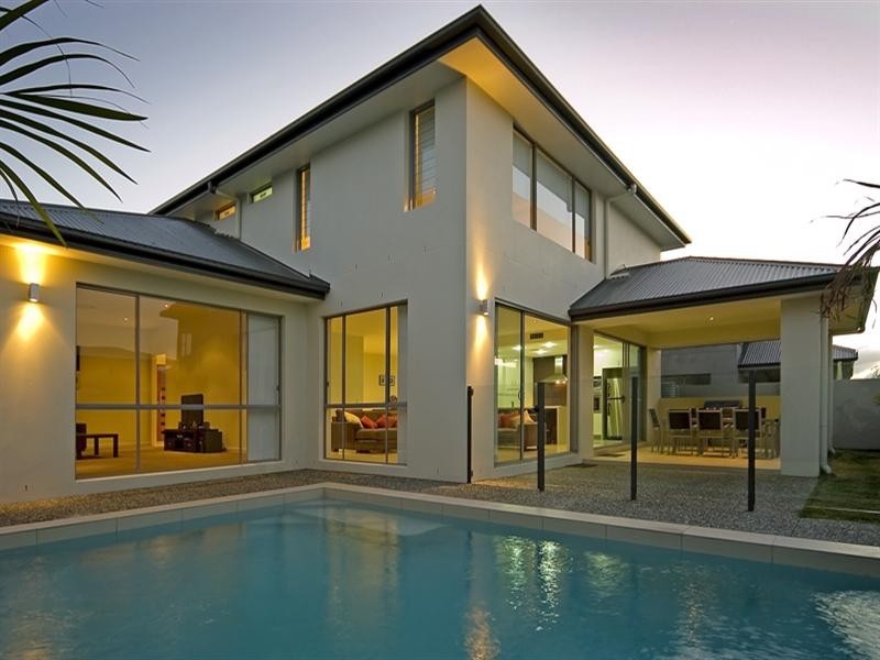 Hope Island QLD 4212