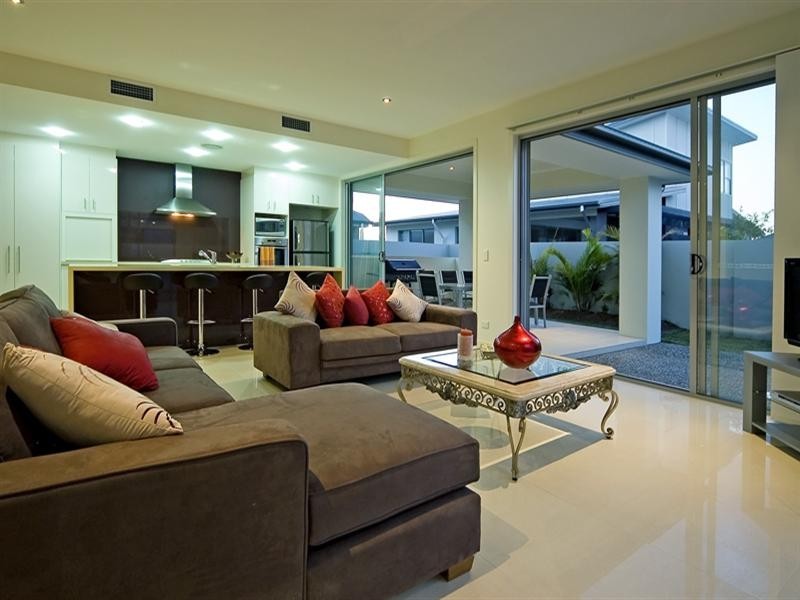 Hope Island QLD 4212