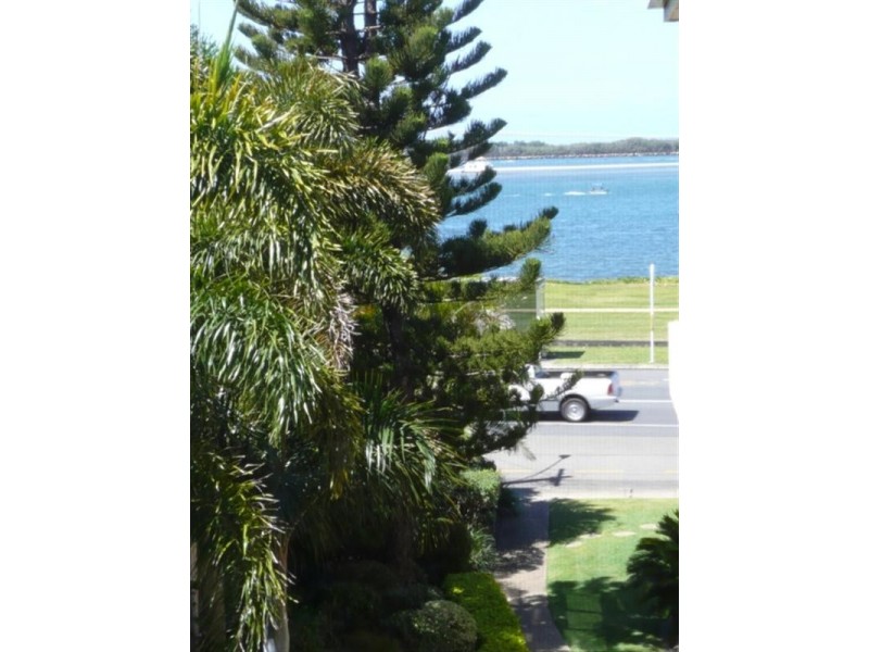 10/548 Marine Parade, Biggera Waters QLD 4216
