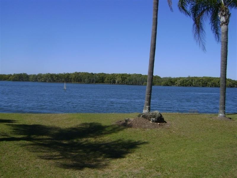 10/81 Boykambil Esplanade, Hope Island QLD 4212