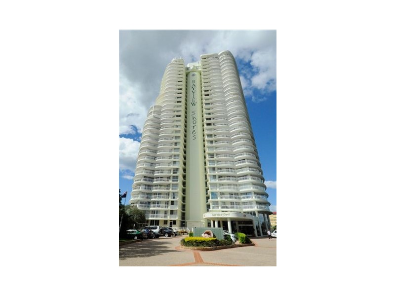 5 Bayview Street, Runaway Bay QLD 4216