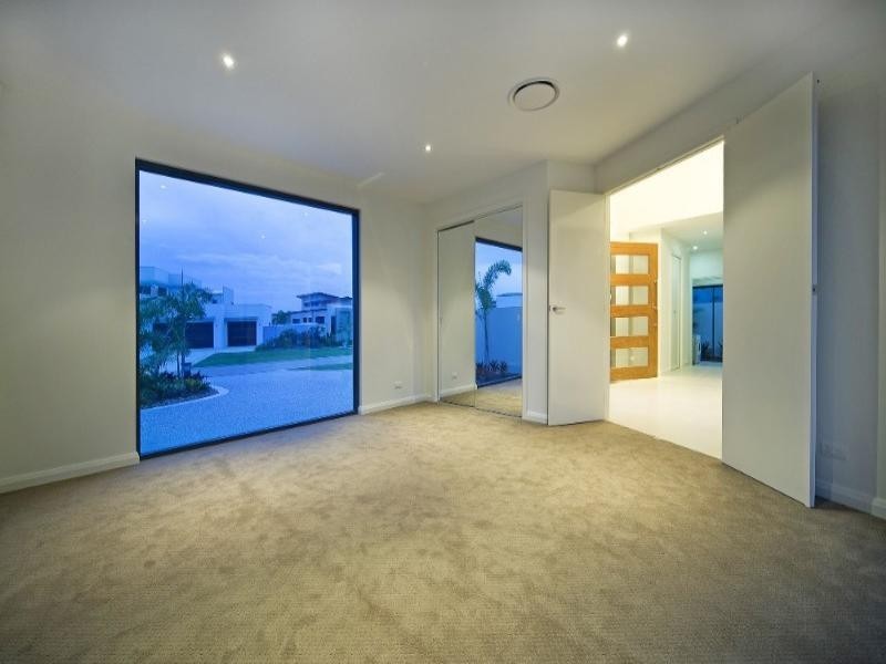 2038 The Circle, Sanctuary Cove QLD 4212