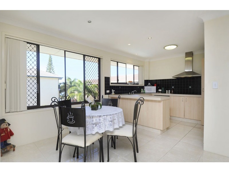 12/548 Marine Parade, Biggera Waters QLD 4216