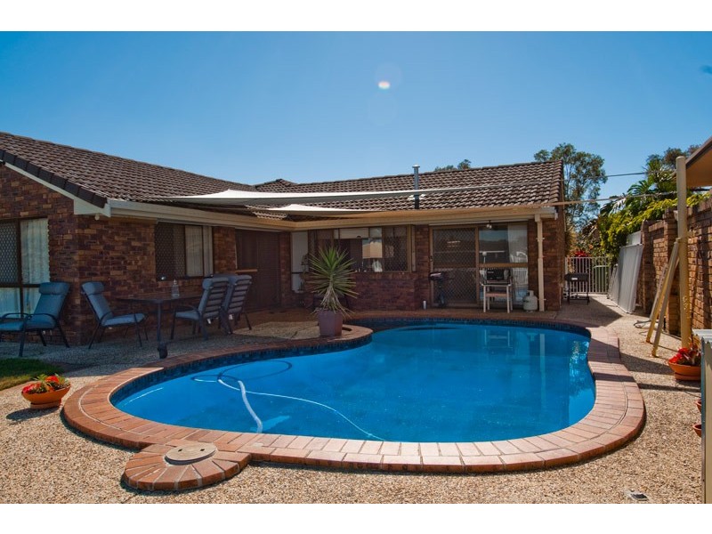 16 Matthew Flinders Drive, Hollywell QLD 4216