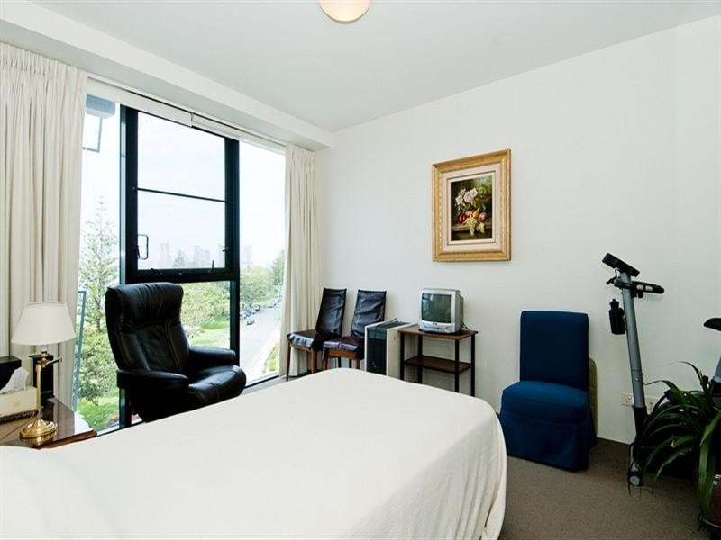 503/230 Marine Parade, Labrador QLD 4215
