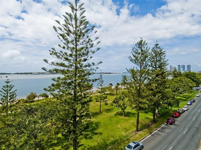 503/230 Marine Parade, Labrador QLD 4215