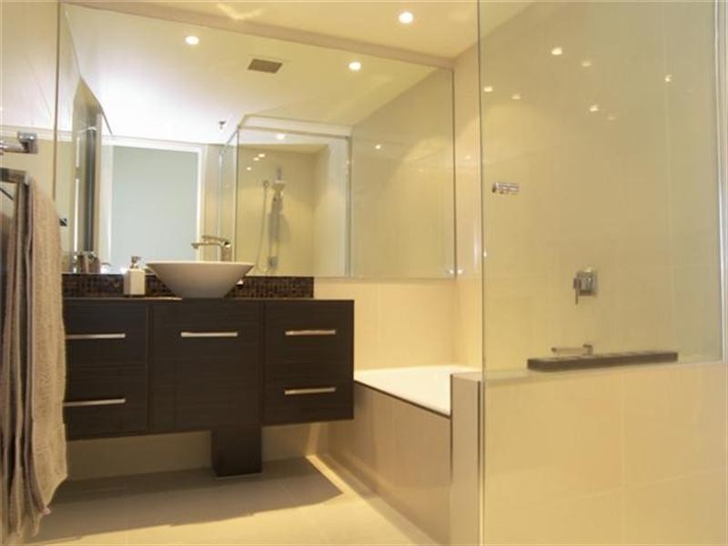 38/20 Cronin Avenue, Main Beach QLD 4217