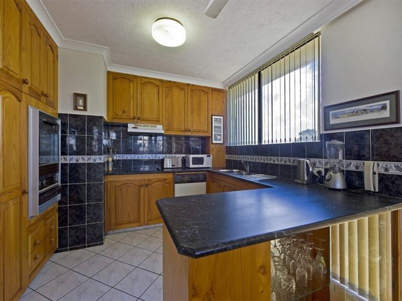 4/534 Marine Parade, Biggera Waters QLD 4216