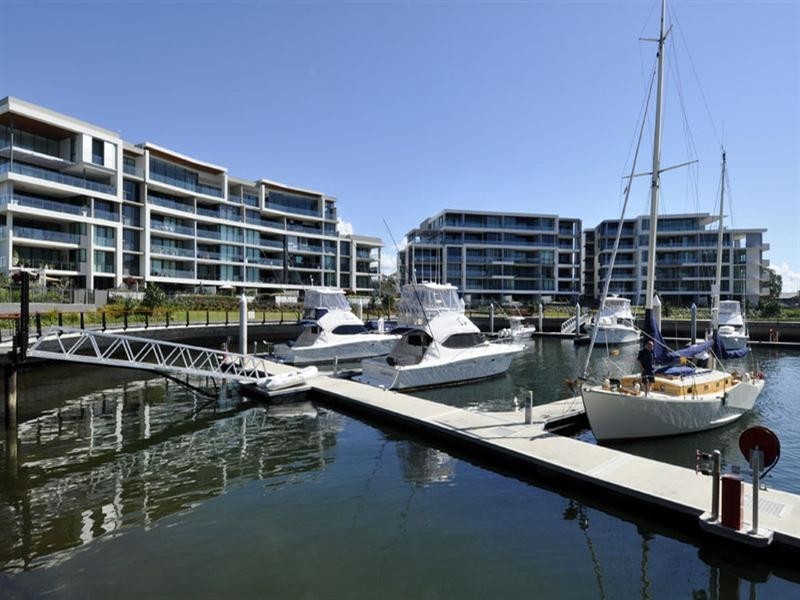 4103/323 Bayview Street, Hollywell QLD 4216