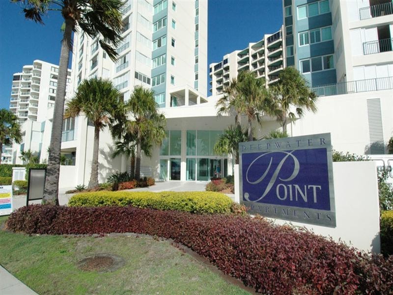 60/326 Marine Parade, Labrador QLD 4215