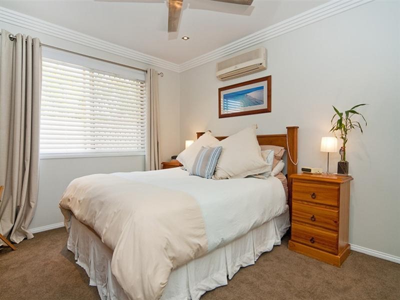 39 Sundown Drive, Paradise Point QLD 4216