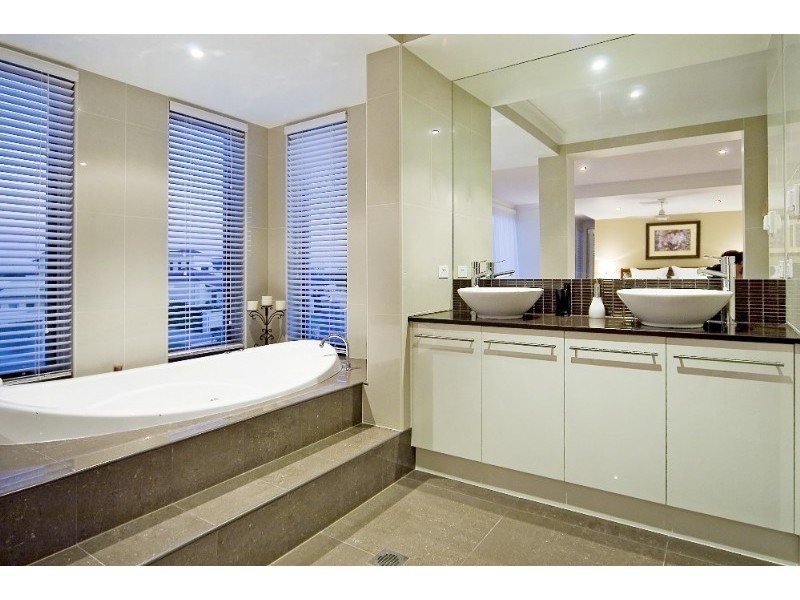 Sanctuary Cove QLD 4212