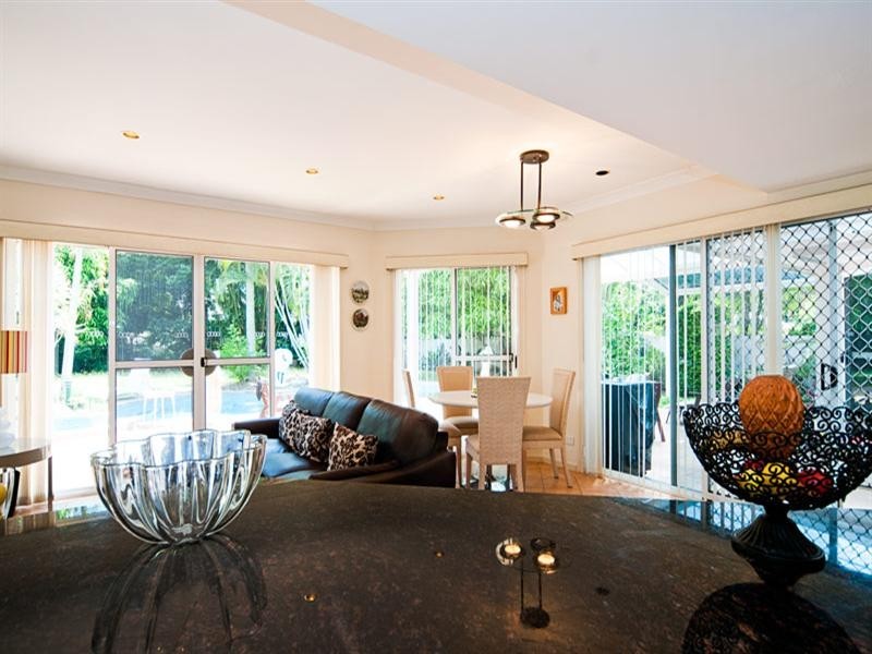 103 Santa Cruz Boulevard, Clear Island Waters QLD 4226