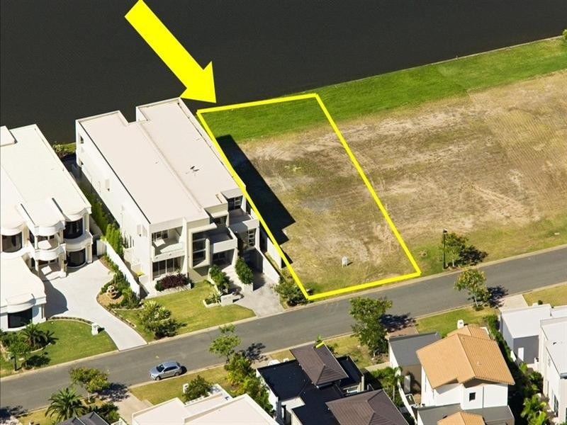 Hope Island QLD 4212