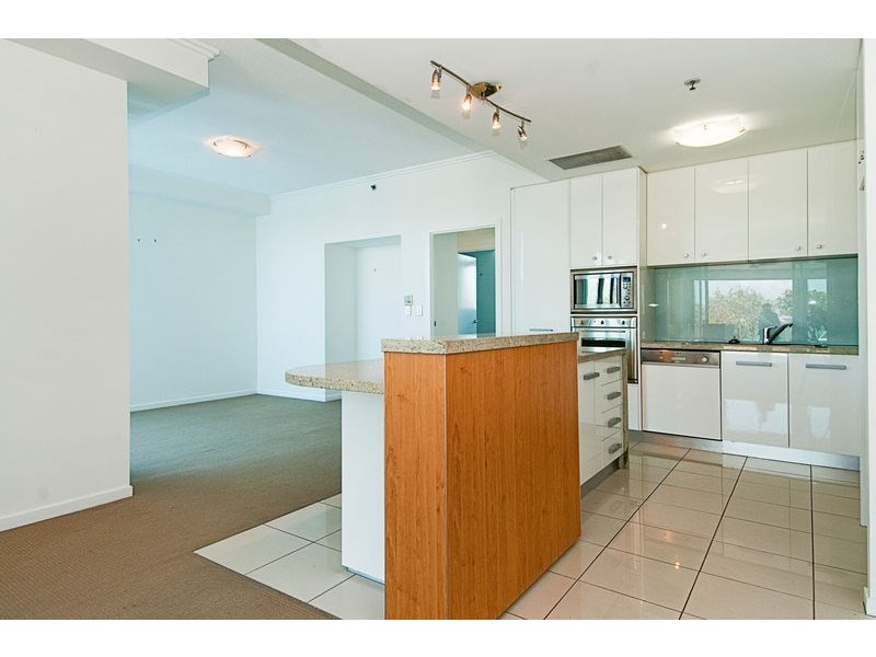 206/300 Marine Parade, Labrador QLD 4215