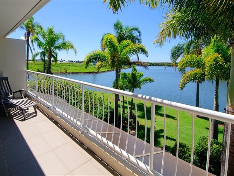 Hope Island QLD 4212