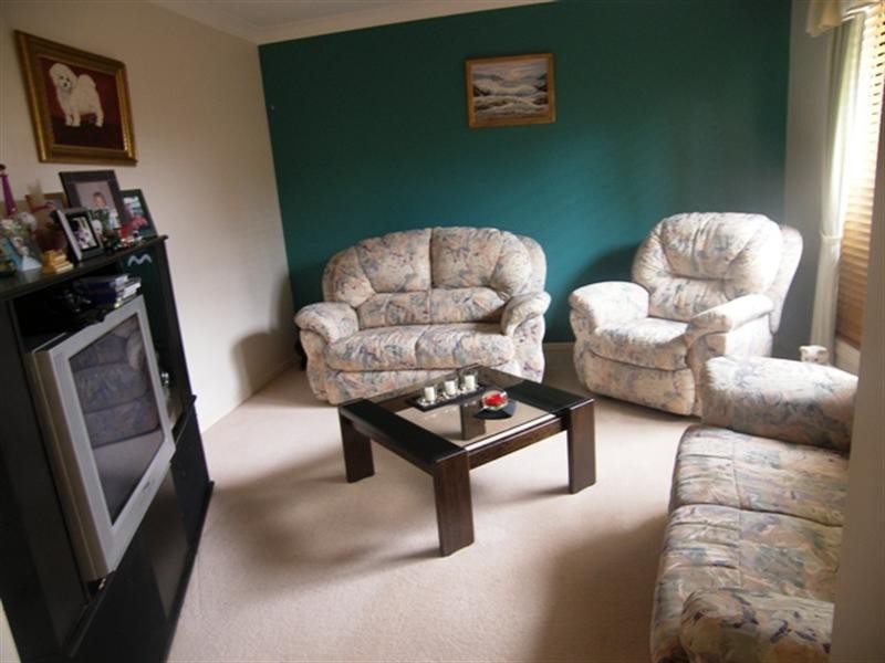 4 TORBAY Street, Redland Bay QLD 4165