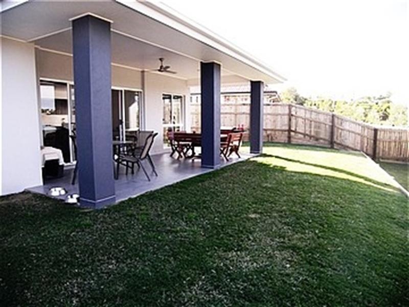 46 Ebony Crescent, Redland Bay QLD 4165