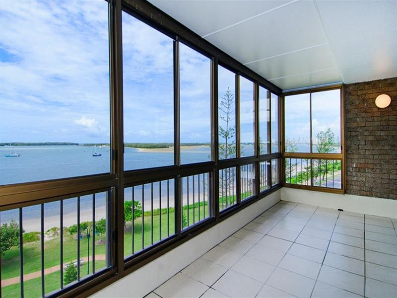 11/540 Marine Parade, Biggera Waters QLD 4216