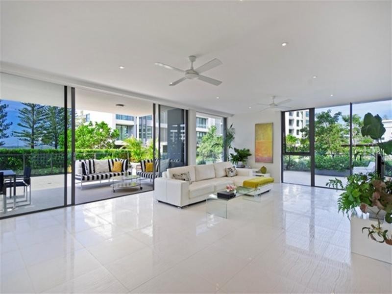 6102/323 Bayview Street, Hollywell QLD 4216