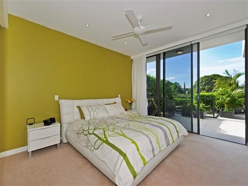 6102/323 Bayview Street, Hollywell QLD 4216