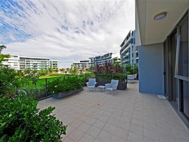 6102/323 Bayview Street, Hollywell QLD 4216