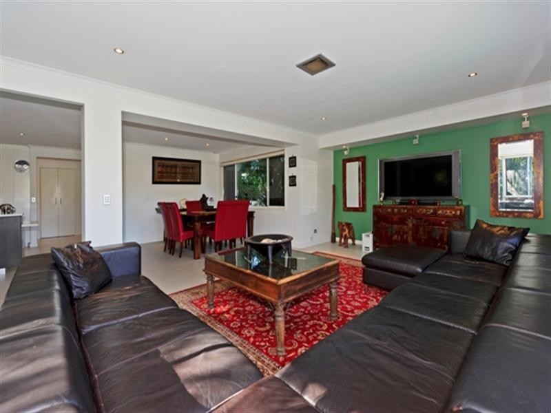 15 Magellan Avenue, Hollywell QLD 4216