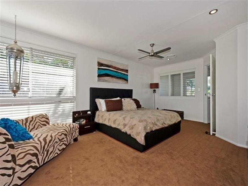 15 Magellan Avenue, Hollywell QLD 4216