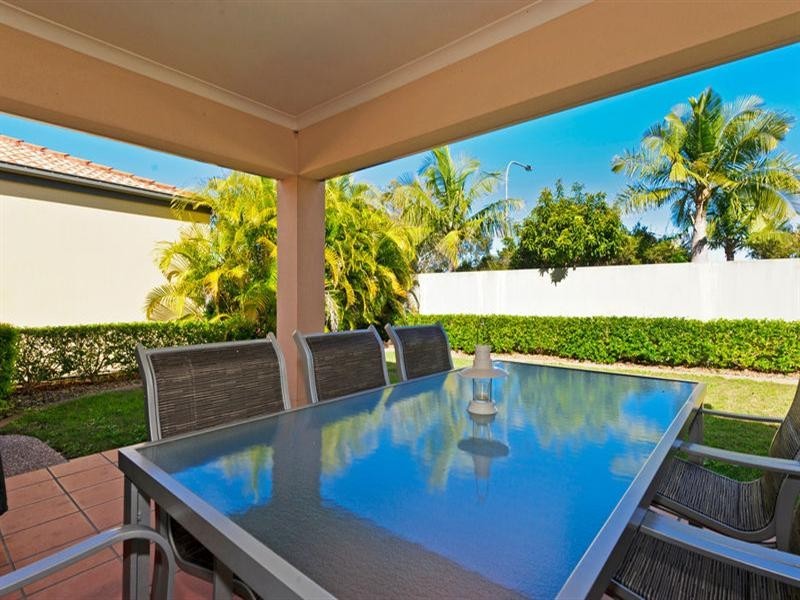 541 Oyster Cove Promenade, Helensvale QLD 4212