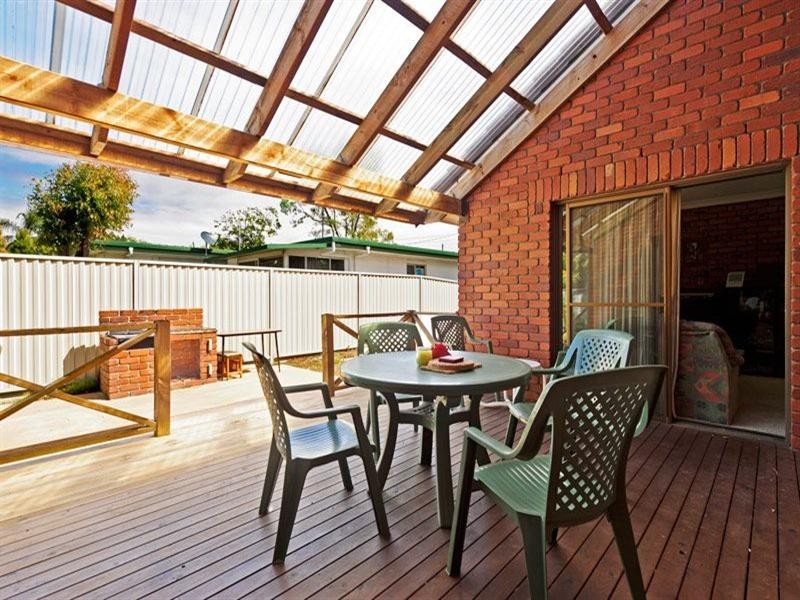 143 Paradise Parade, Hollywell QLD 4216