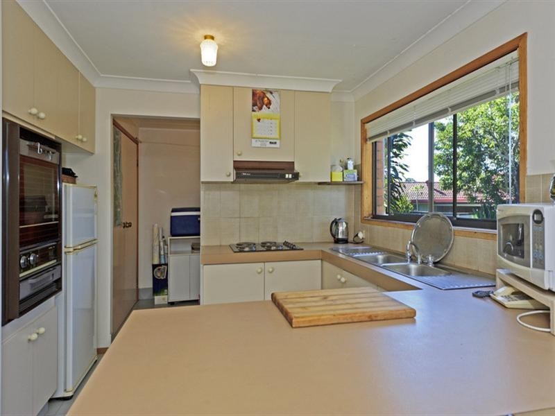 143 Paradise Parade, Hollywell QLD 4216