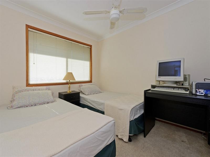 143 Paradise Parade, Hollywell QLD 4216