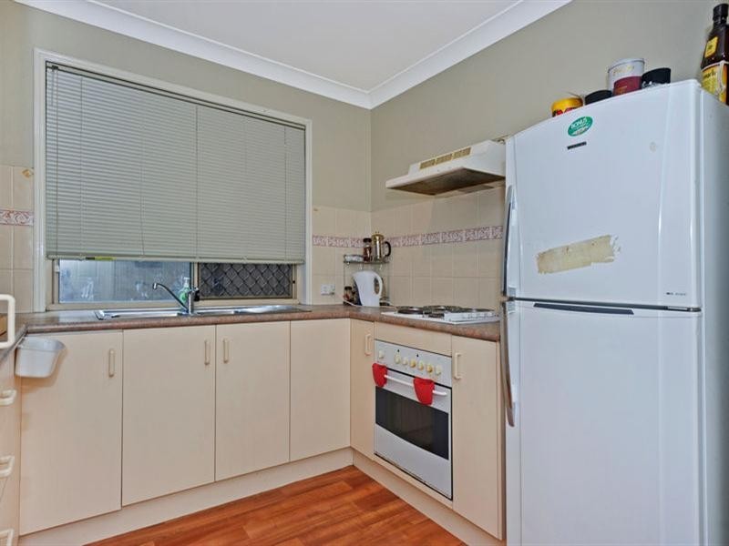 176 Greenacre Drive, Arundel QLD 4214
