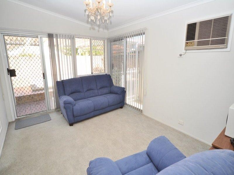 34 Abalone Avenue, Paradise Point QLD 4216