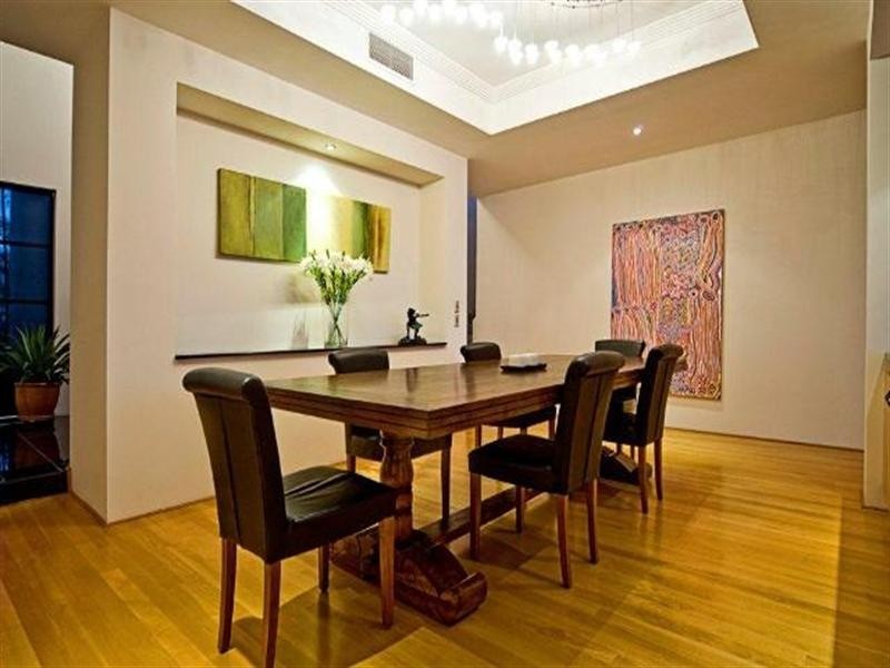 41 King Arthurs Court, Sovereign Islands QLD 4216