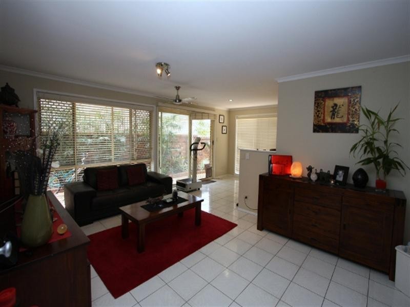 15 Midnight Court, Runaway Bay QLD 4216