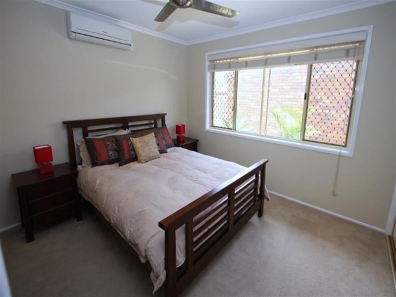 15 Midnight Court, Runaway Bay QLD 4216