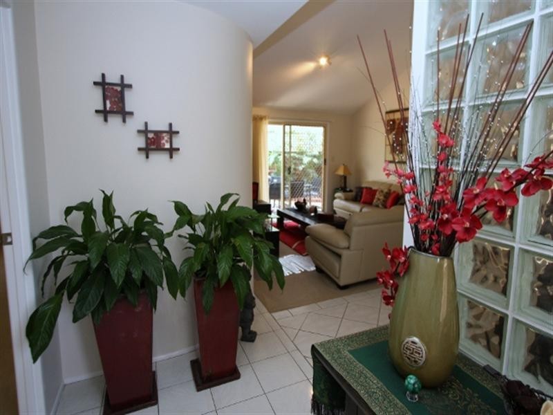 15 Midnight Court, Runaway Bay QLD 4216