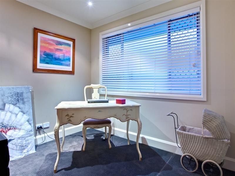 16 O’Grady Drive, Paradise Point QLD 4216